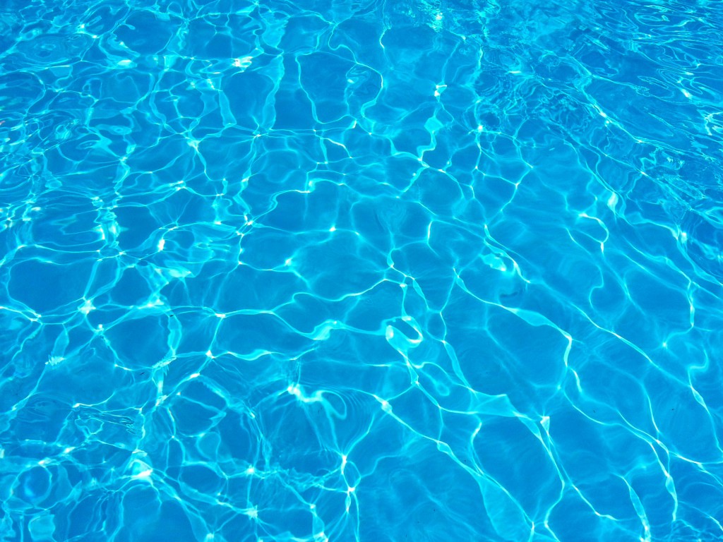 agua_piscina